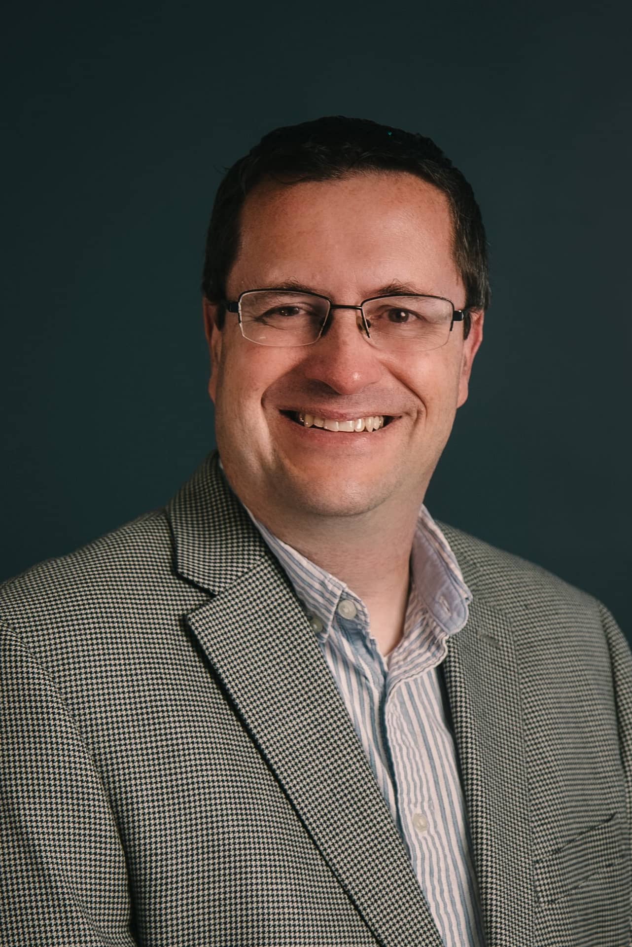 Richard – Uniform Headshot