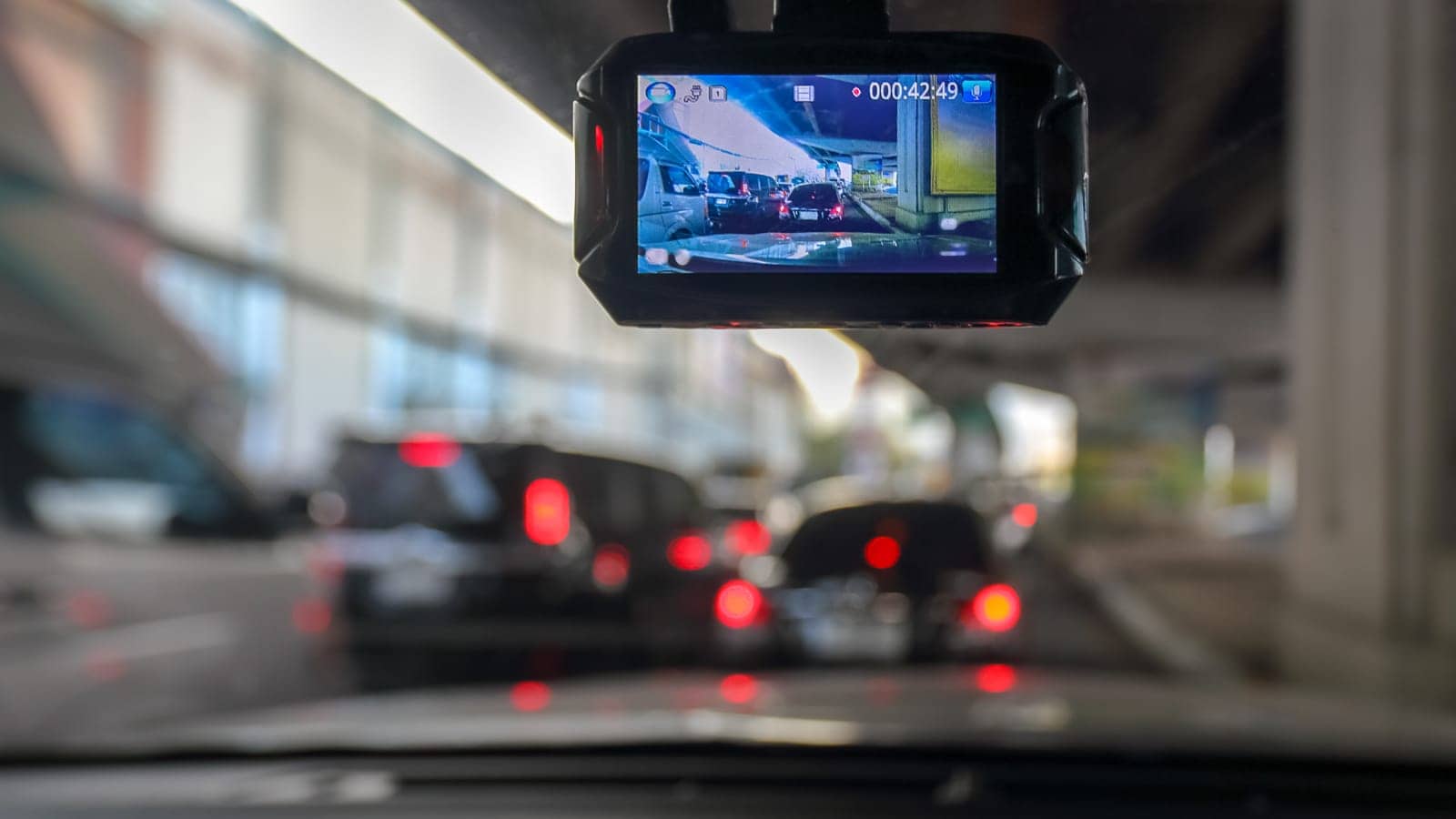 Dash cam recording traffic