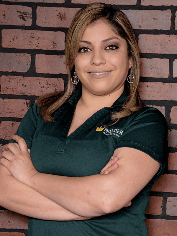 Lucinda-Gutierrez-Headshot