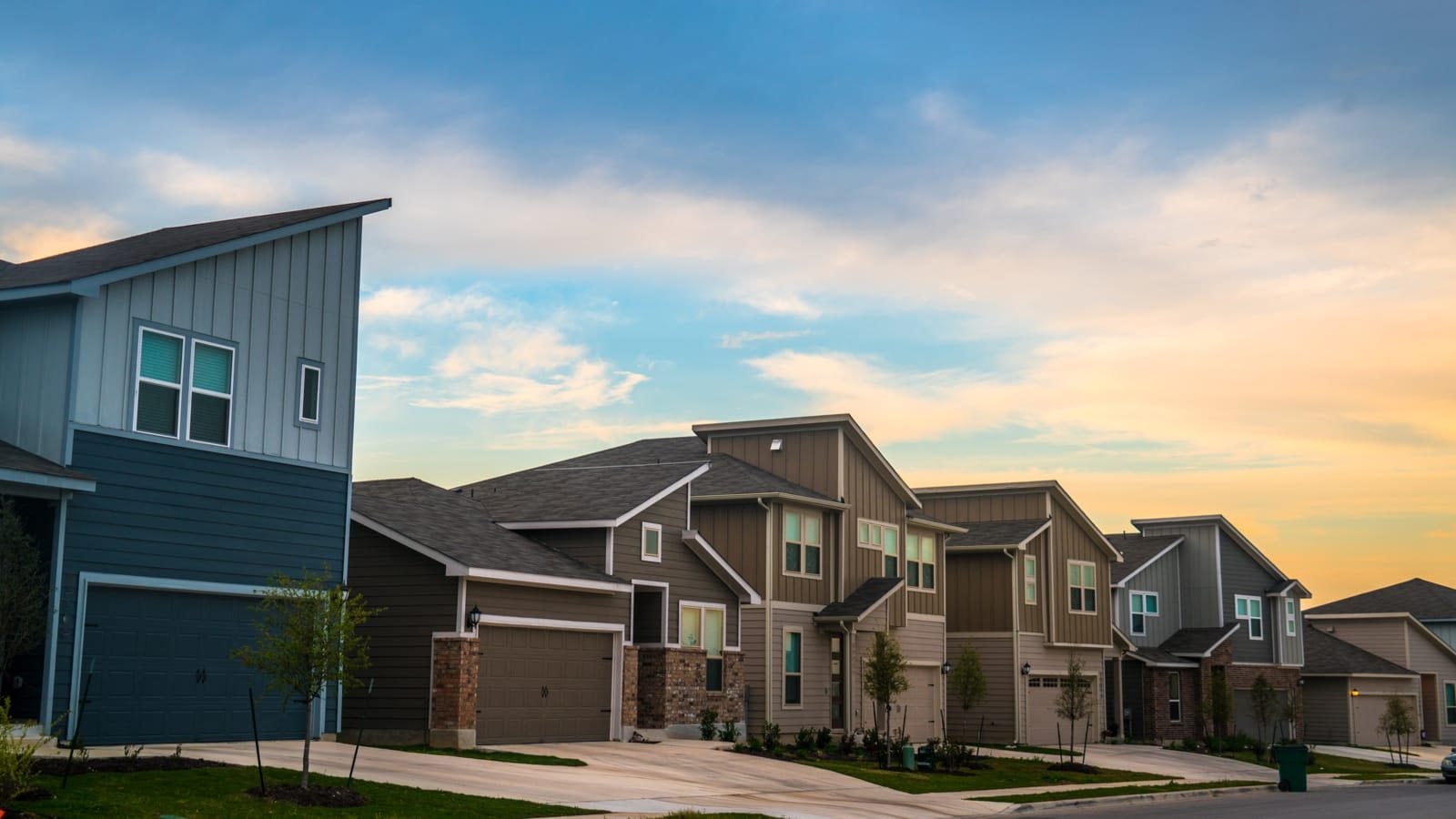 Row-Of-Homes.jpg