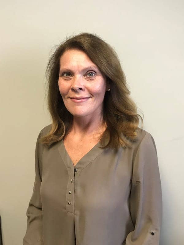 Lori Frazier Headshot
