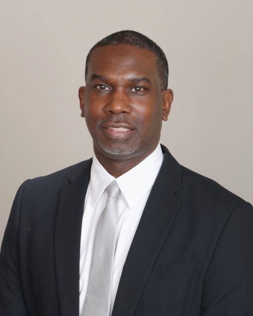 Etienne Hamilton headshot