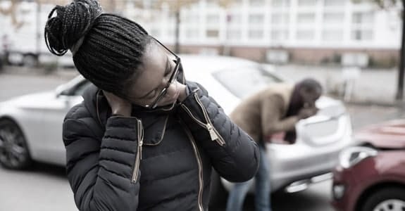 woman_with_injury_575x300