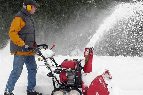 Winter Weather Snowblower 600