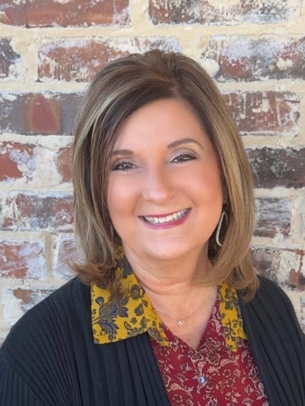 Vickie Bryant Employee Image