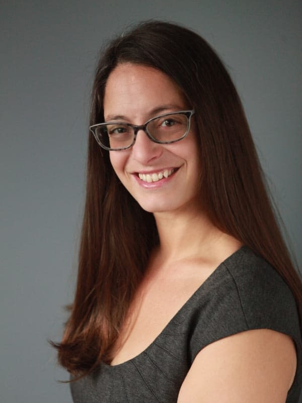 Nikki-Devers Nikki Devers Headshot