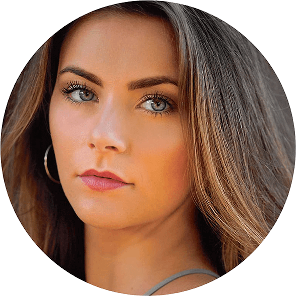 Taylor-headshot-round