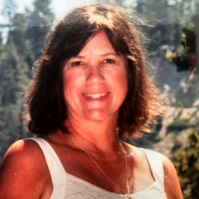 Lisa Raust