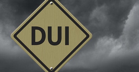 dui_street_sign_575x300
