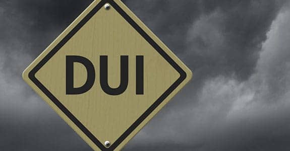 dui_street_sign_575x300