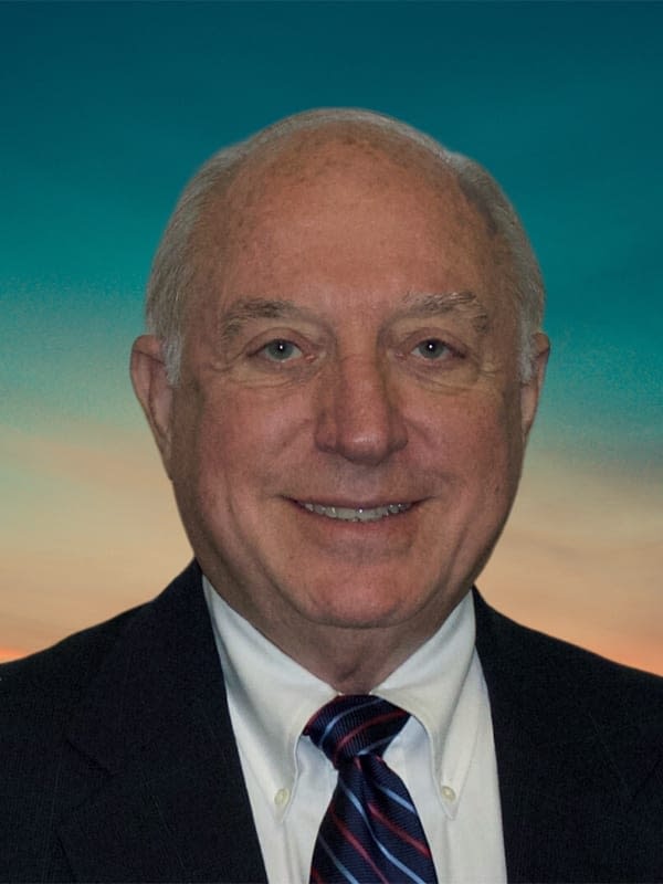 Eduardo-Llauger-headshot