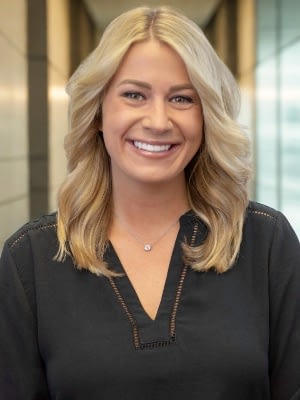 Kathryn_Headshot