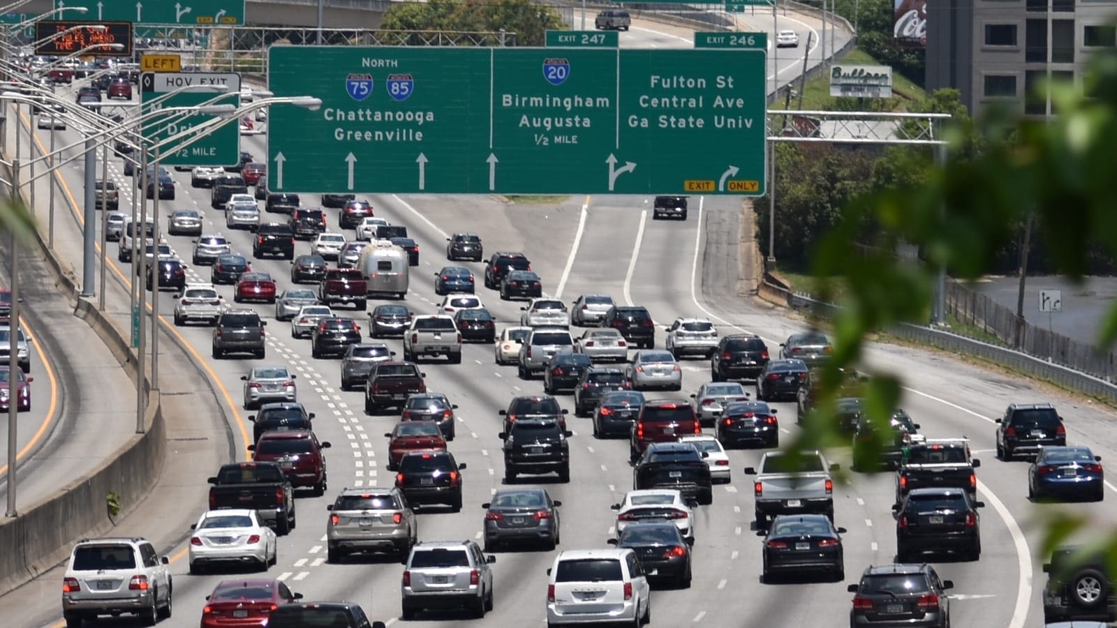 Car-Traffic-Commute-Highway.jpg