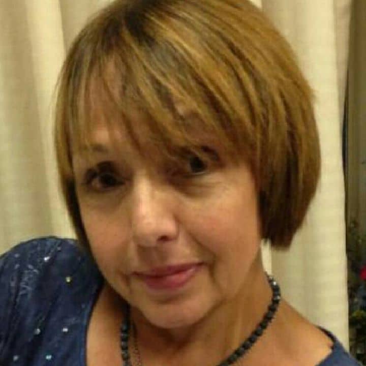 Carol Walls, Office Manager