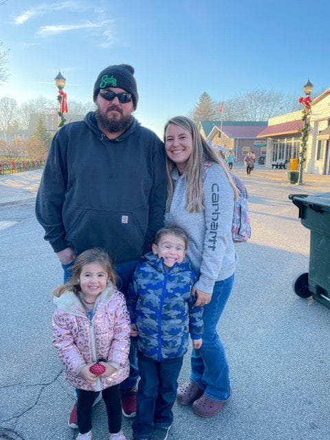 KesiFamilyPicture