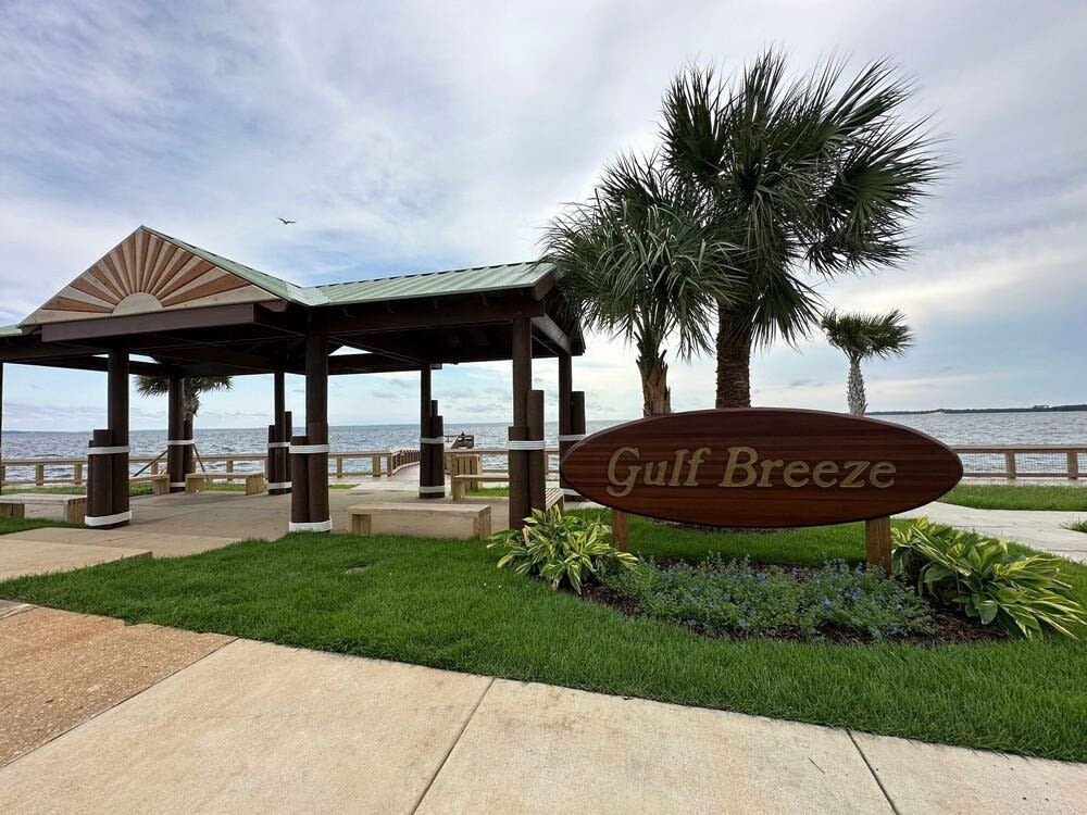 Gulf Breeze, FL