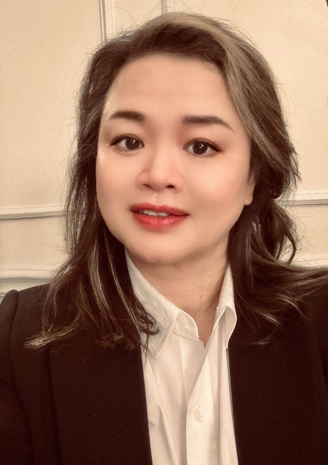 4-Headshot-(Quynh-Giao-Pham)