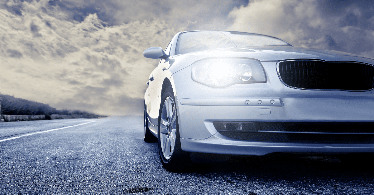 Blue and Red Casual Corporate Insurance Finance LinkedIn Single Image Ad (1) auto insurnace