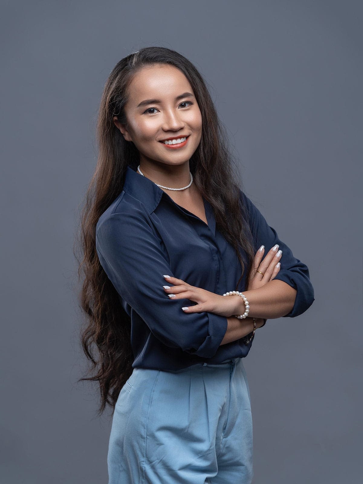 4-Headshot-(Nhi-Nguyen)