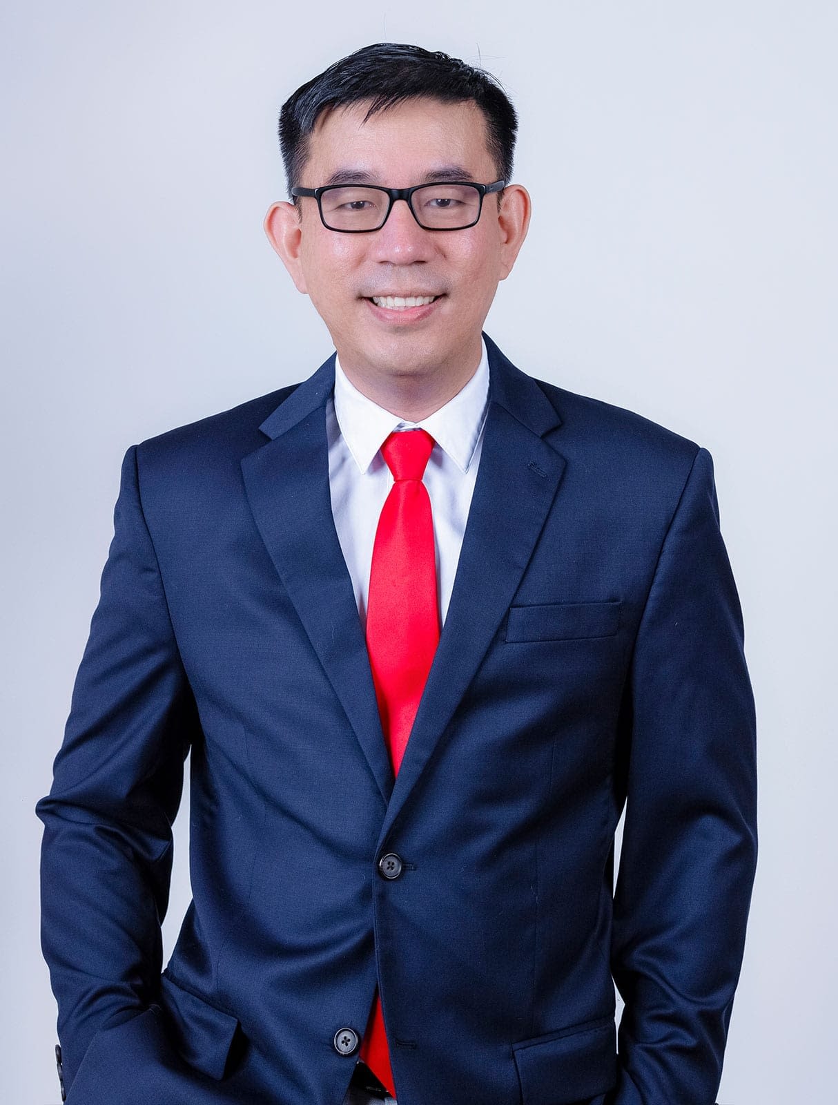 Headshot—Tin-Huynh Headshot---Tin-Huynh