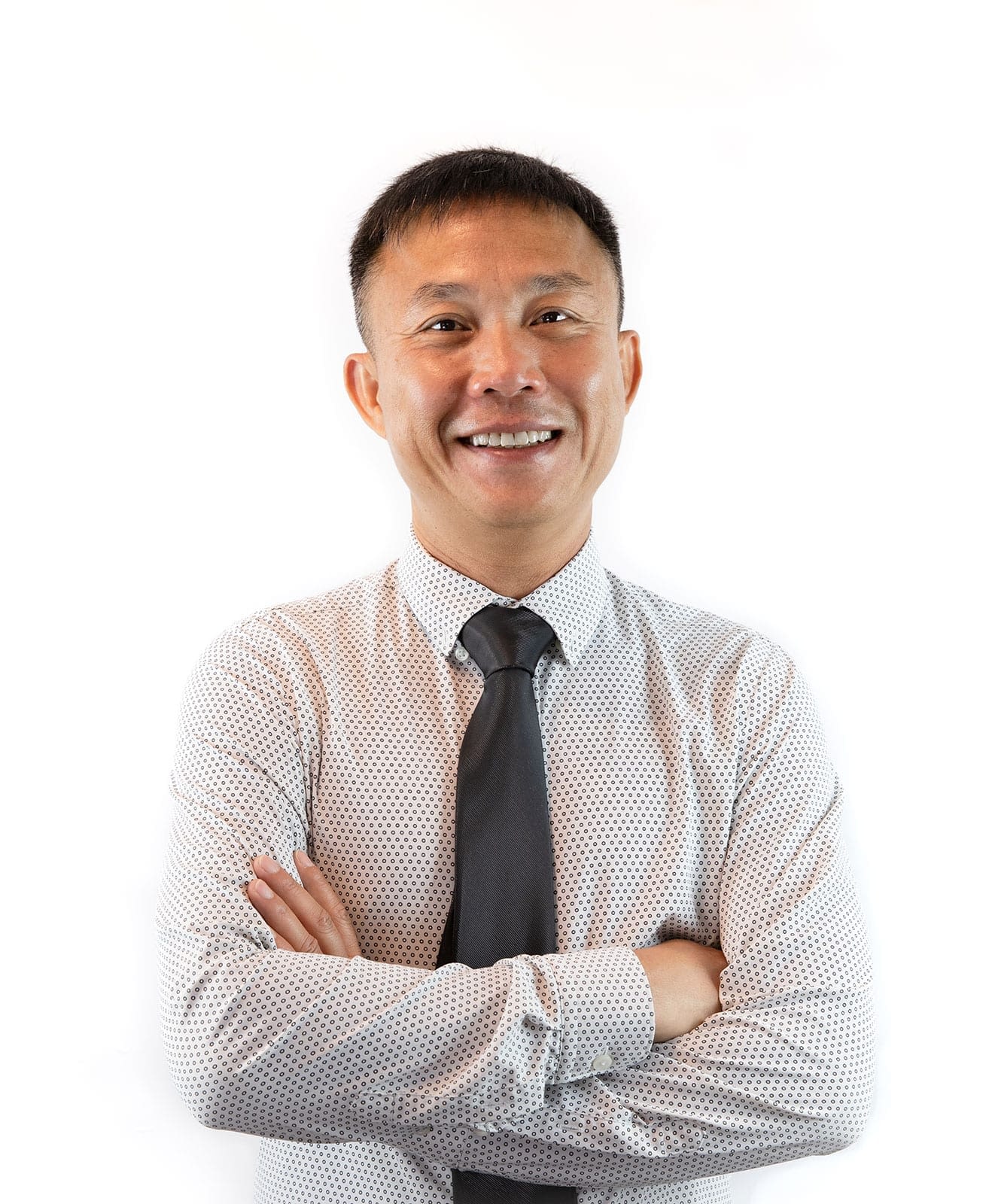 4-Headshot–(Hoa-Le) 4-Headshot--(Hoa-Le)