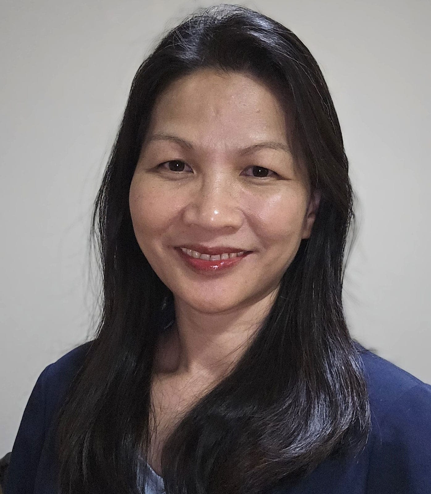 4–Headshot–(Phuoc-Lien-Tran) 4--Headshot--(Phuoc-Lien-Tran)