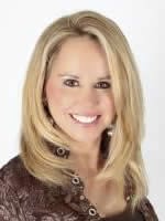 Lisa Samples White