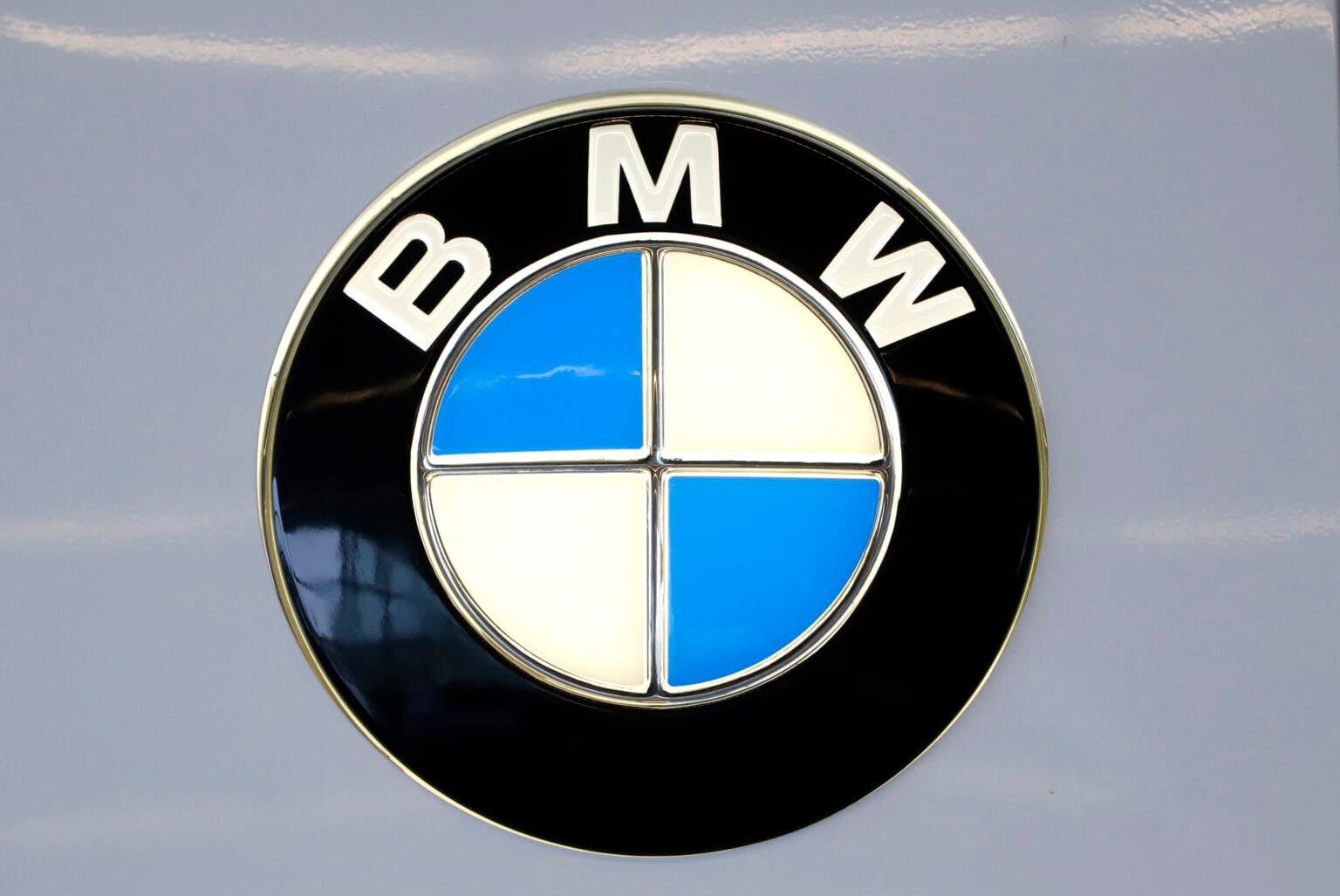 BMW-Air Bag Recall FILE - This is the BMW logo on display at the 2020 Pittsburgh International Auto Show Thursday, Feb.13, 2020 in Pittsburgh. BMW is recalling a small number of SUVs in the U.S., Saturday, Dec. 2, 2023, because the driver's air bag inflators can blow apart in a crash, hurling metal shrapnel and possibly injuring or killing people in the vehicles. (AP Photo/Gene J. Puskar, File)