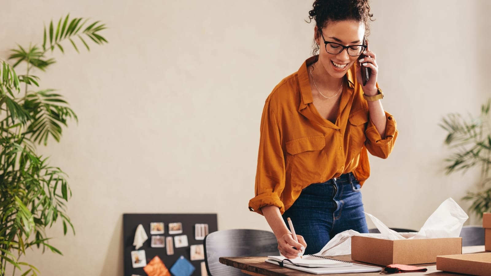Should-Your-Business-Offer-an-HRA-or-HSA.jpg