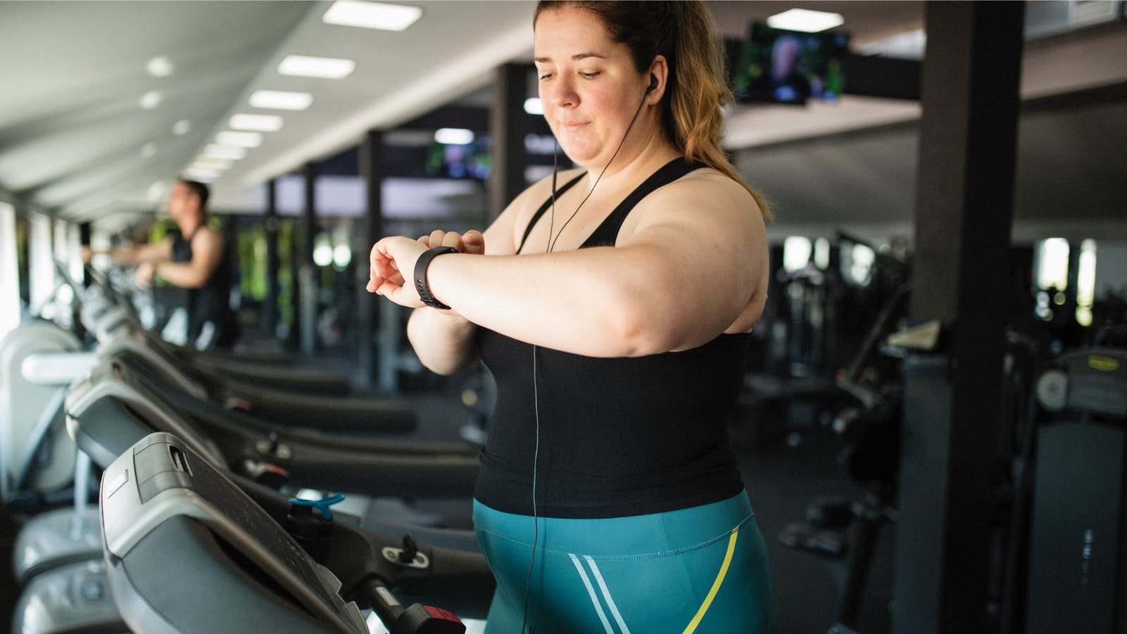 Jan 10 blog Woman working out on treadmill