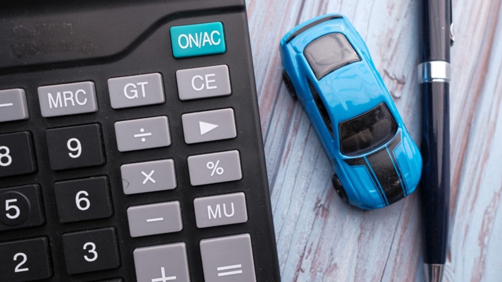 cheap-car-large car and calculator