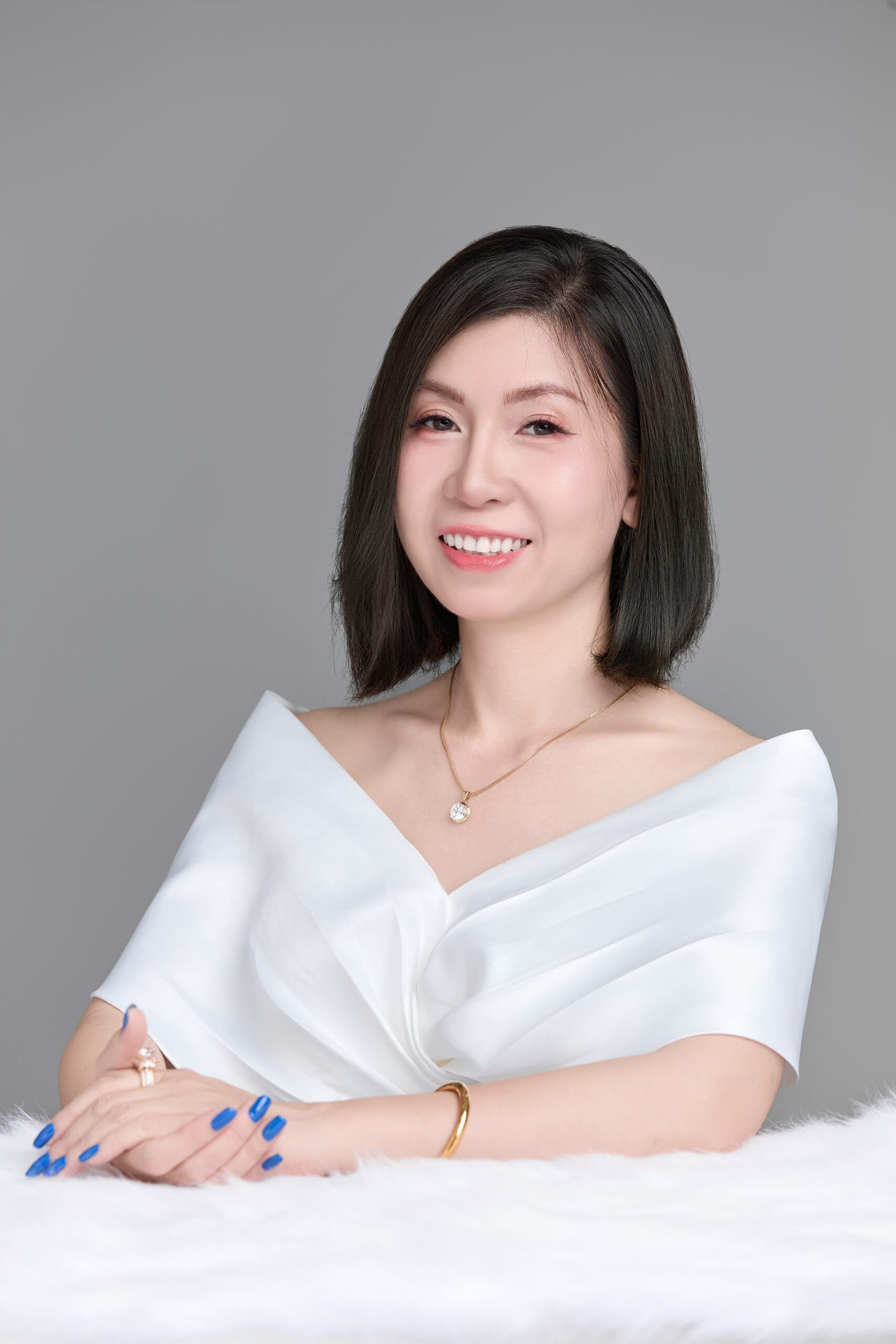 2- Ruby Nguyen- HR Manager