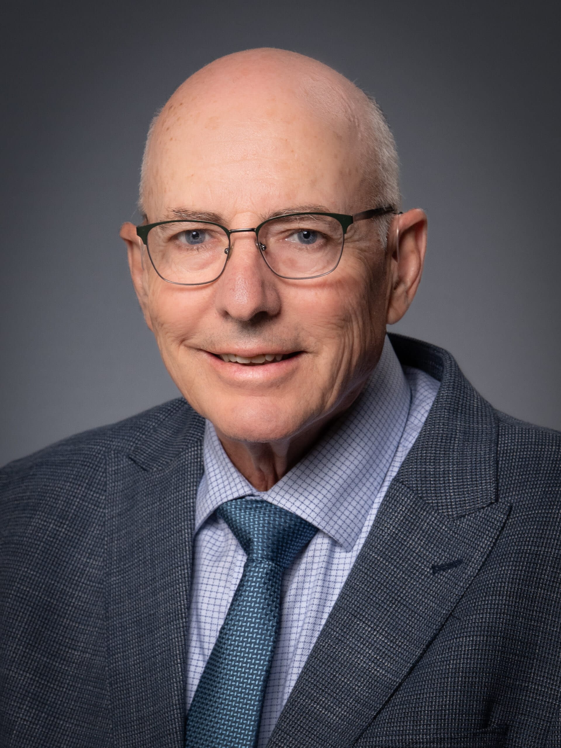 PP4000_PhilipBaker 655776823943535973