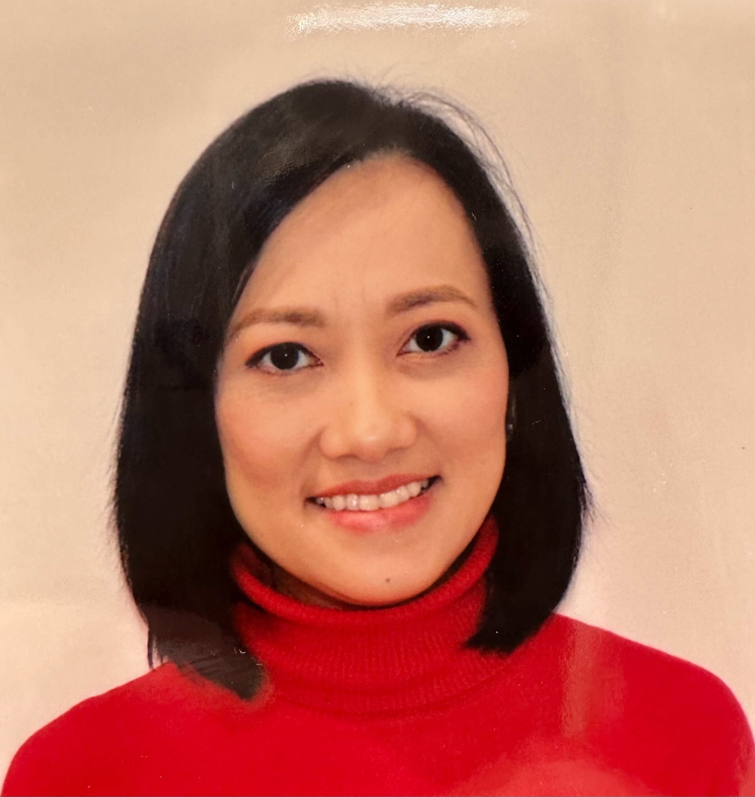 4-Headshot- (Quynh Tram Nguyen)