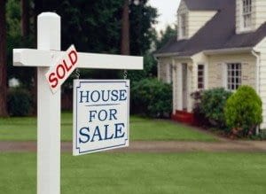 real-estate-sold-sign1