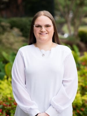 Mackenzie300x400