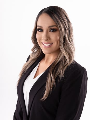 Stephanie Navarro