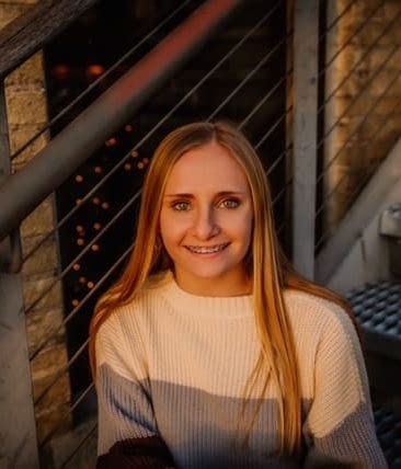 Samantha Kronforst Samantha Kronforst