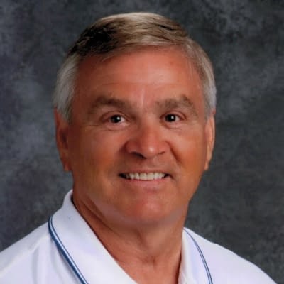 Dr. Tom Giles