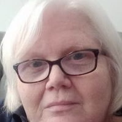 deb Wilson
