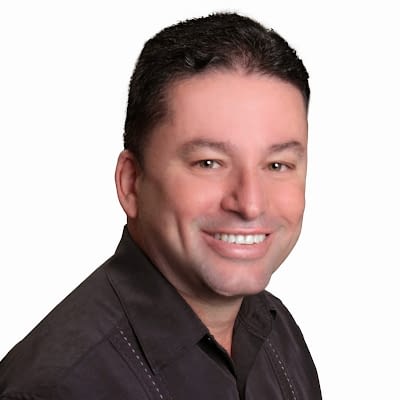 Yuri Saenz P.A.