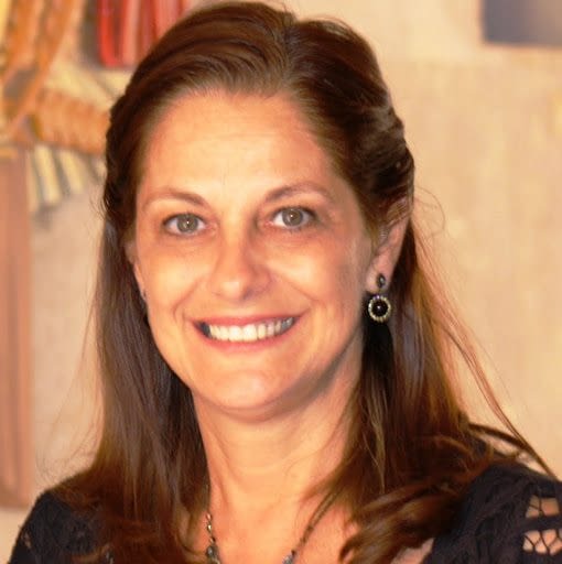 Rosa Kemper Headshot