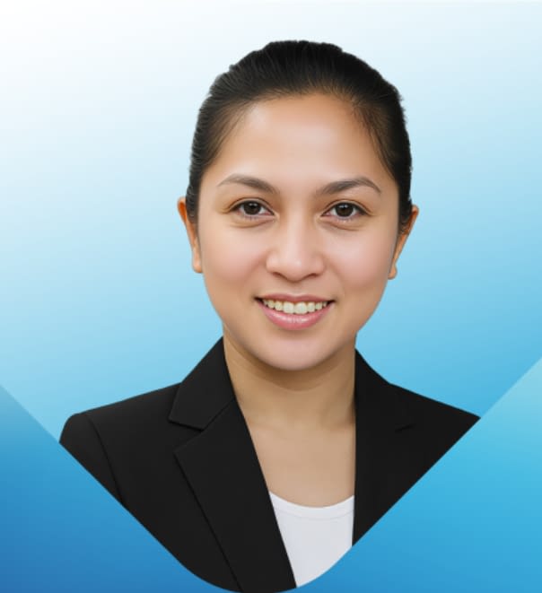 4- Headshot – Tuy Nguyen 4- Headshot - Tuy Nguyen