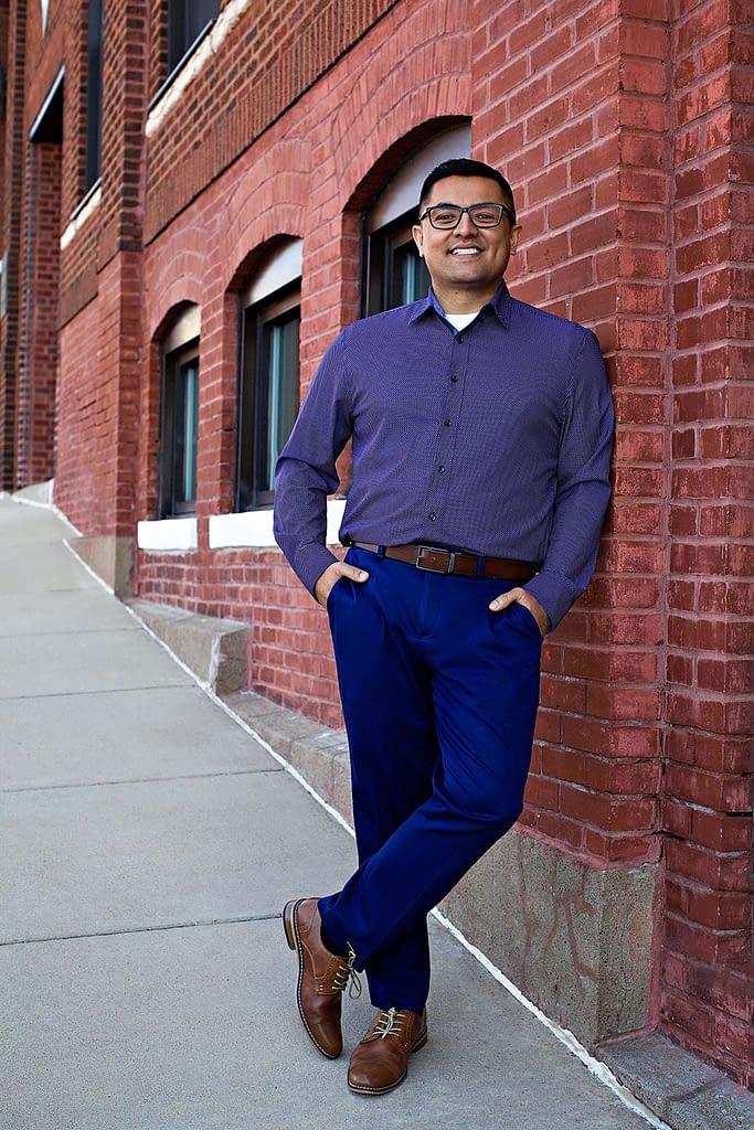 Oscar Rodriguez headshot