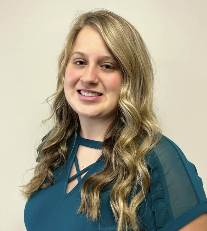 signed-url-redirect Lauren Vaughan's Headshot