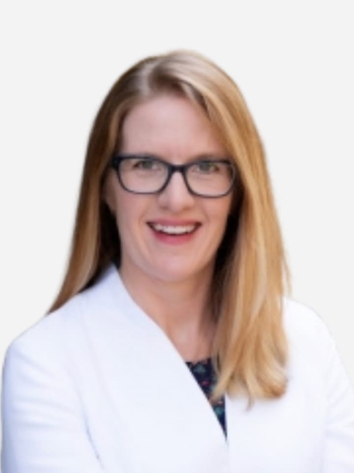 Jennifer Quintero Employee Image