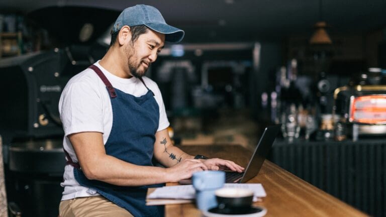 When Should Small Business Owners Switch Insurance Companies?