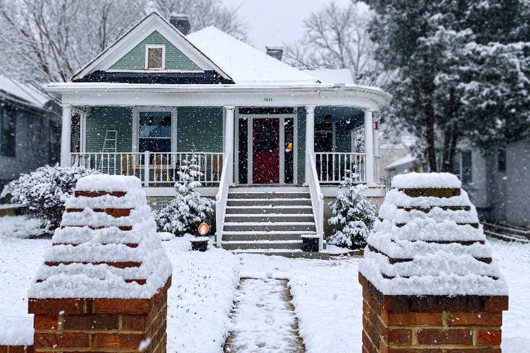 common-winter-home-insurance-claims Home Insurance Claims House in Winter