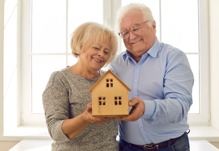 Insuring Older Homes: Navigating Unique Considerations and Challenges