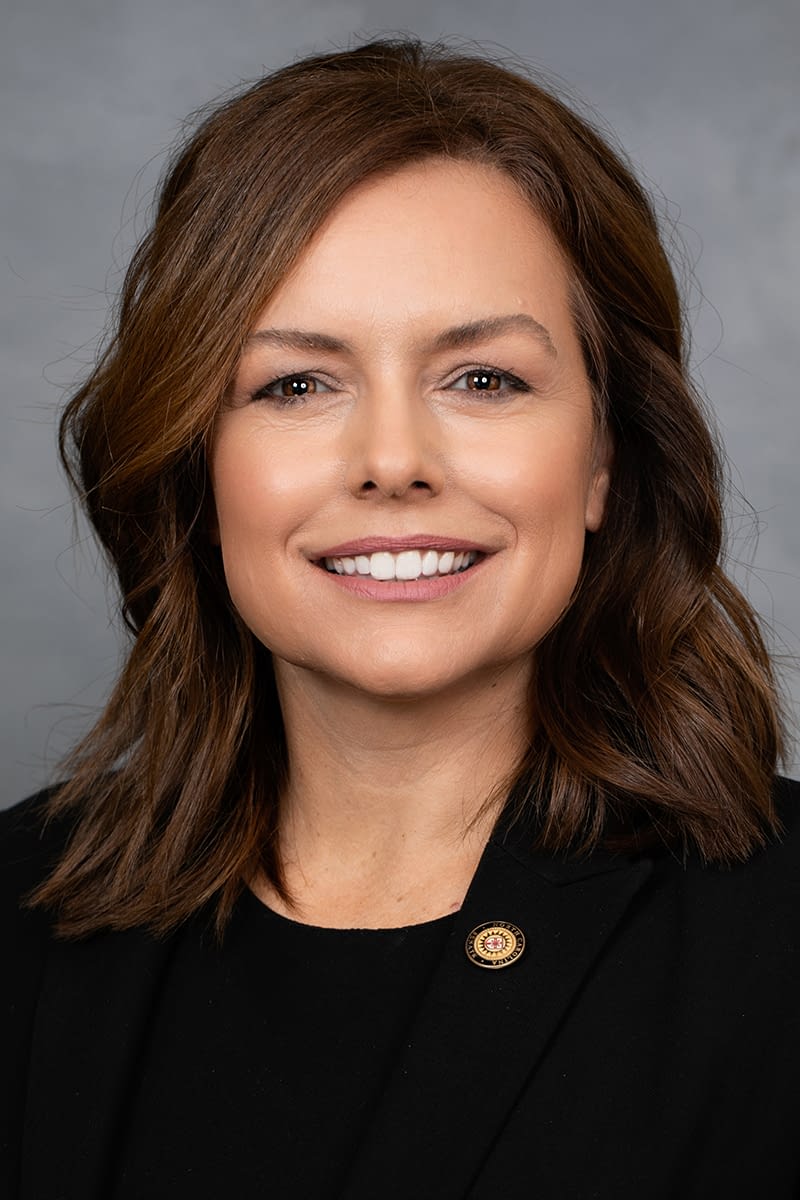 Sawyer,Vickie Leg Photo